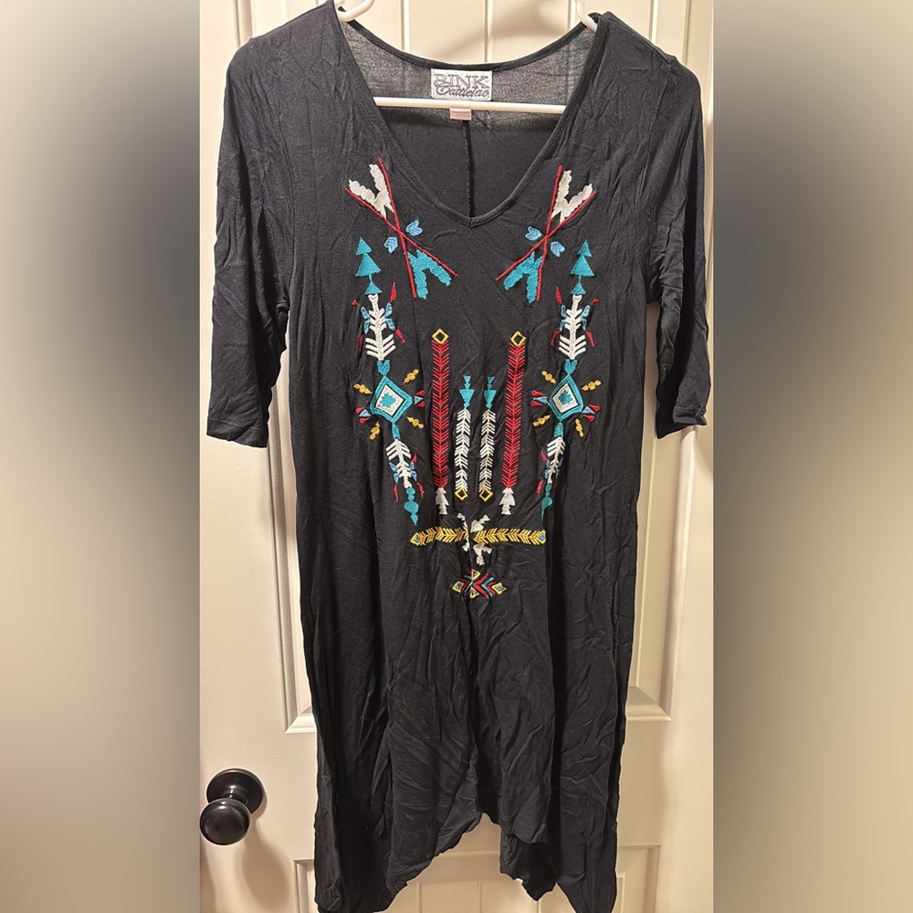 Chic Black Asymmetrical Western Dress with Colorful Embroidery